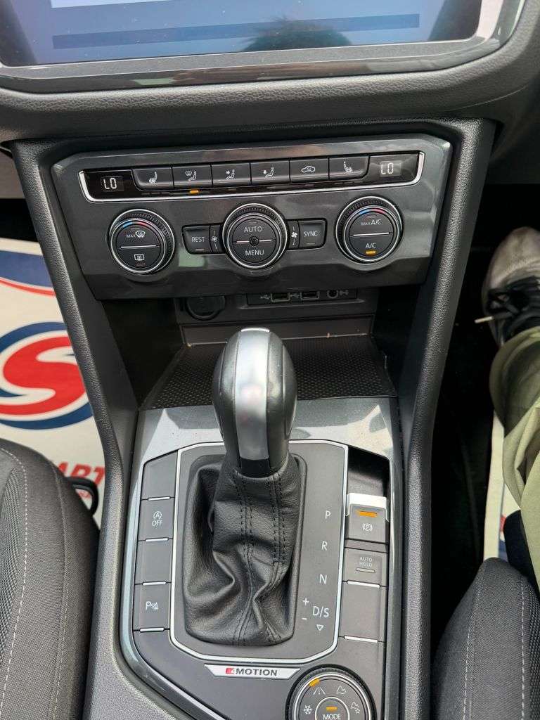 2020 VOLKSWAGEN TIGUAN 2020 VOLKSWAGEN TIGUAN