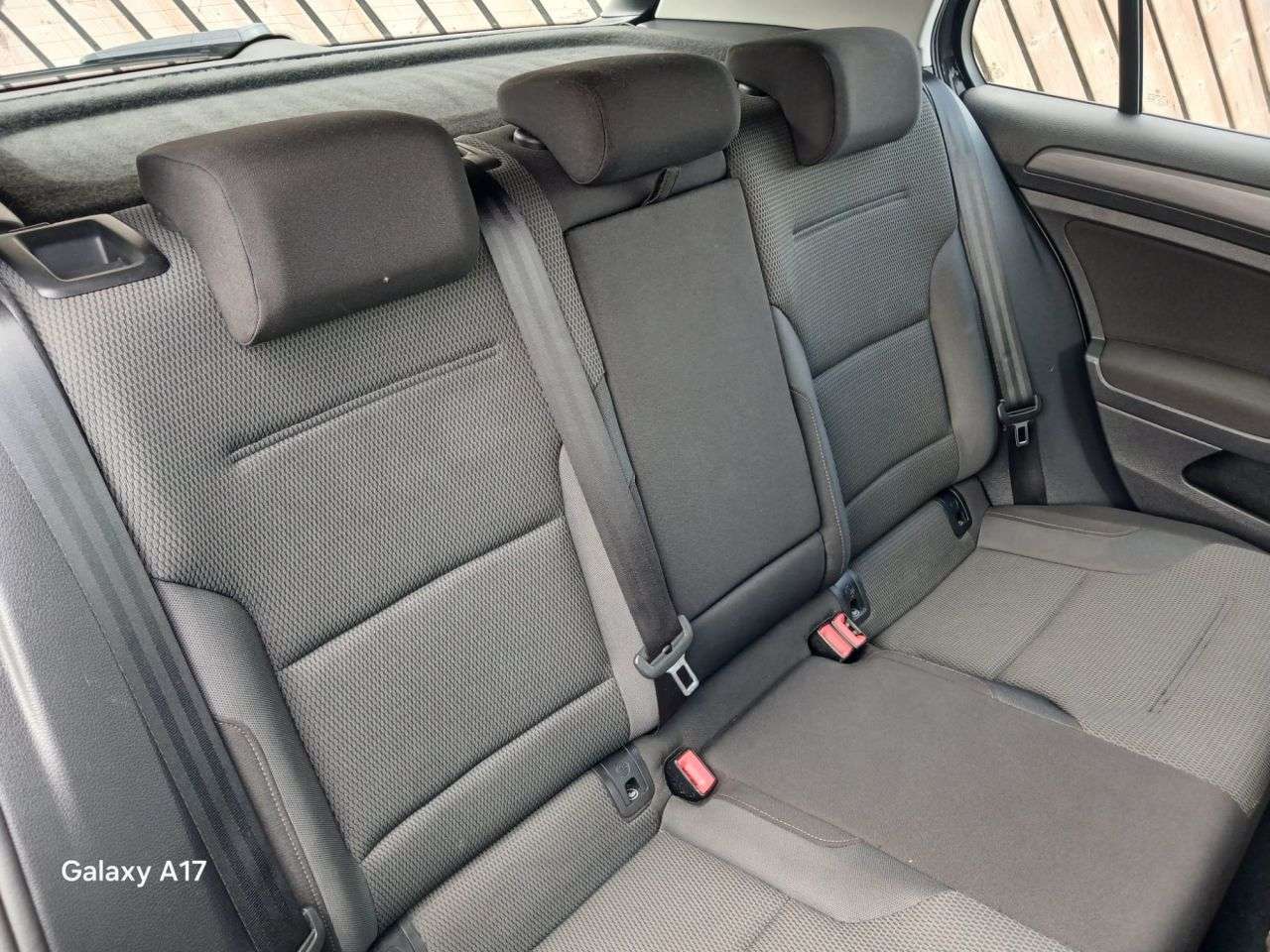2017 VOLKSWAGEN GOLF 2017 VOLKSWAGEN GOLF