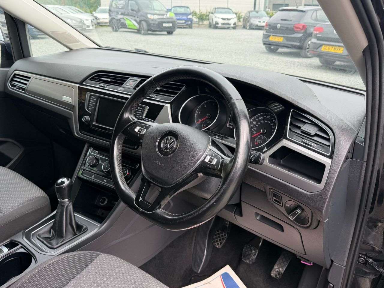 2016 VOLKSWAGEN TOURAN 2016 VOLKSWAGEN TOURAN