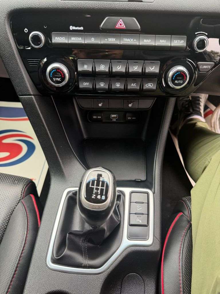 2019 KIA SPORTAGE 2019 KIA SPORTAGE