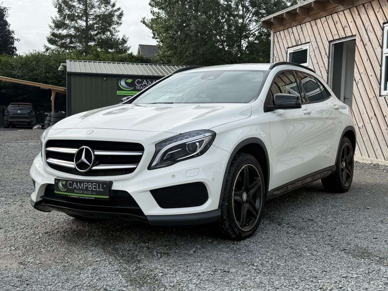 A 2016 MERCEDES-BENZ 180 2.1 GLA220d AMG Line (Premium) SUV 5dr Diesel 7G-DCT 4MATIC Euro 6 (s/s) (1 A 2016 MERCEDES-BENZ 180 2.1 GLA220d AMG Line (Premium) SUV 5dr Diesel 7G-DCT 4MATIC Euro 6 (s/s) (1