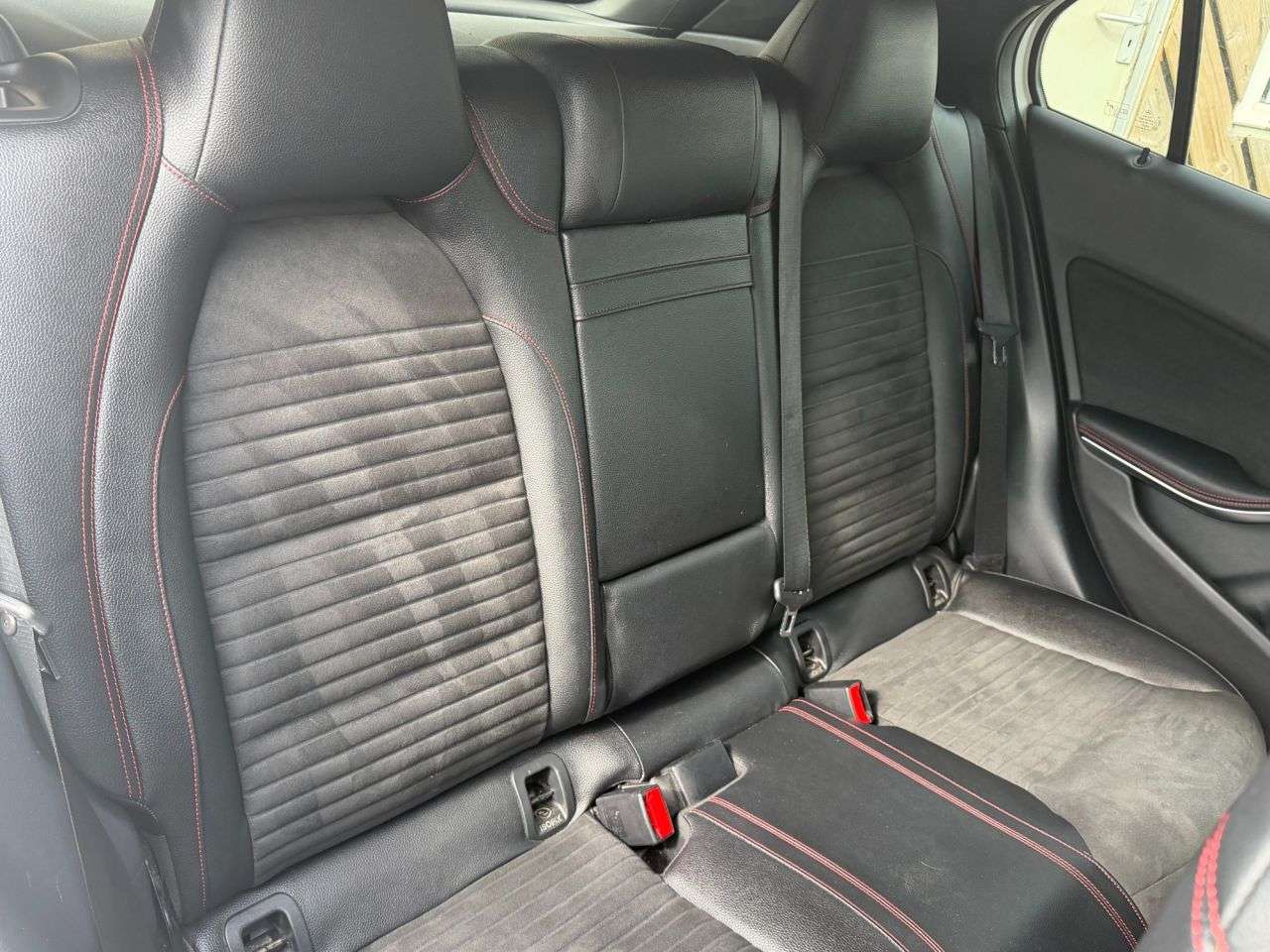 2016 MERCEDES-BENZ 180 2016 MERCEDES-BENZ 180