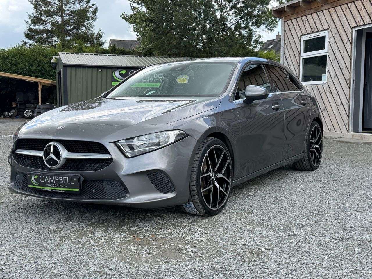 A 2019 MERCEDES-BENZ A CLASS 1.5 A180d SE Hatchback 5dr Diesel 7G-DCT Euro 6 (s/s) (116 ps) A 2019 MERCEDES-BENZ A CLASS 1.5 A180d SE Hatchback 5dr Diesel 7G-DCT Euro 6 (s/s) (116 ps)