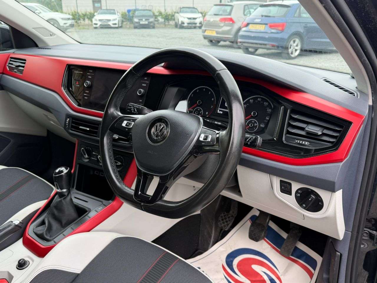 2018 VOLKSWAGEN POLO 2018 VOLKSWAGEN POLO