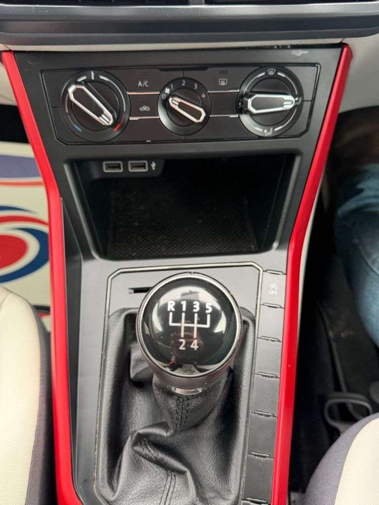 2018 VOLKSWAGEN POLO 2018 VOLKSWAGEN POLO