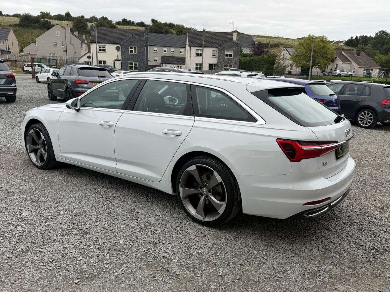 A 2019 AUDI A6 AVANT 2.0 TDI 40 Sport Estate 5dr Diesel S Tronic Euro 6 (s/s) (204 ps) A 2019 AUDI A6 AVANT 2.0 TDI 40 Sport Estate 5dr Diesel S Tronic Euro 6 (s/s) (204 ps)