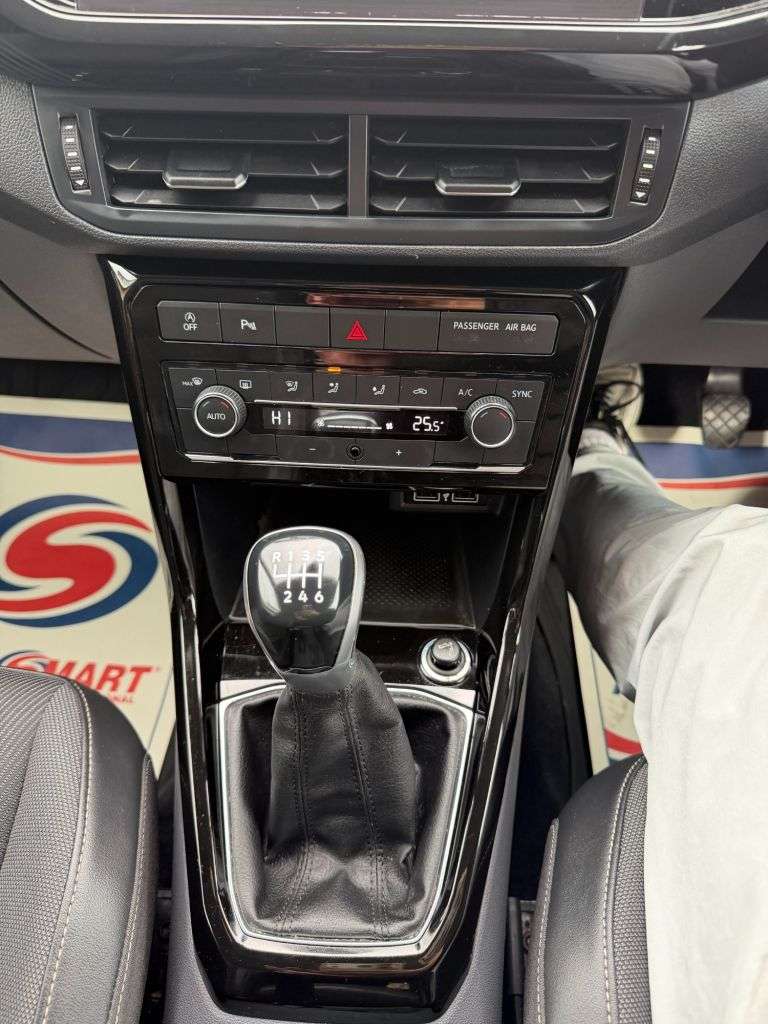 2019 VOLKSWAGEN T-CROSS 2019 VOLKSWAGEN T-CROSS