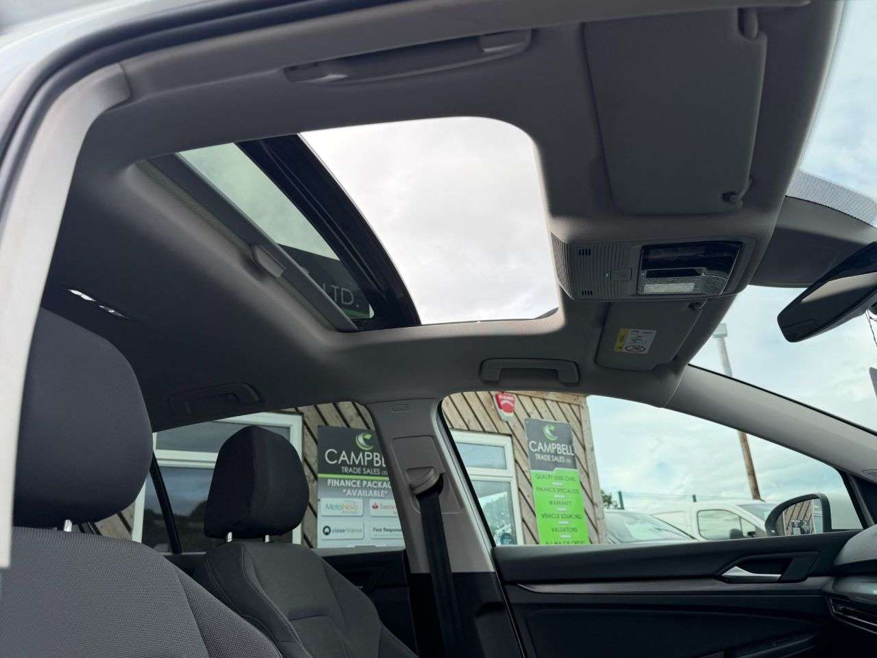2020 VOLKSWAGEN GOLF 2020 VOLKSWAGEN GOLF
