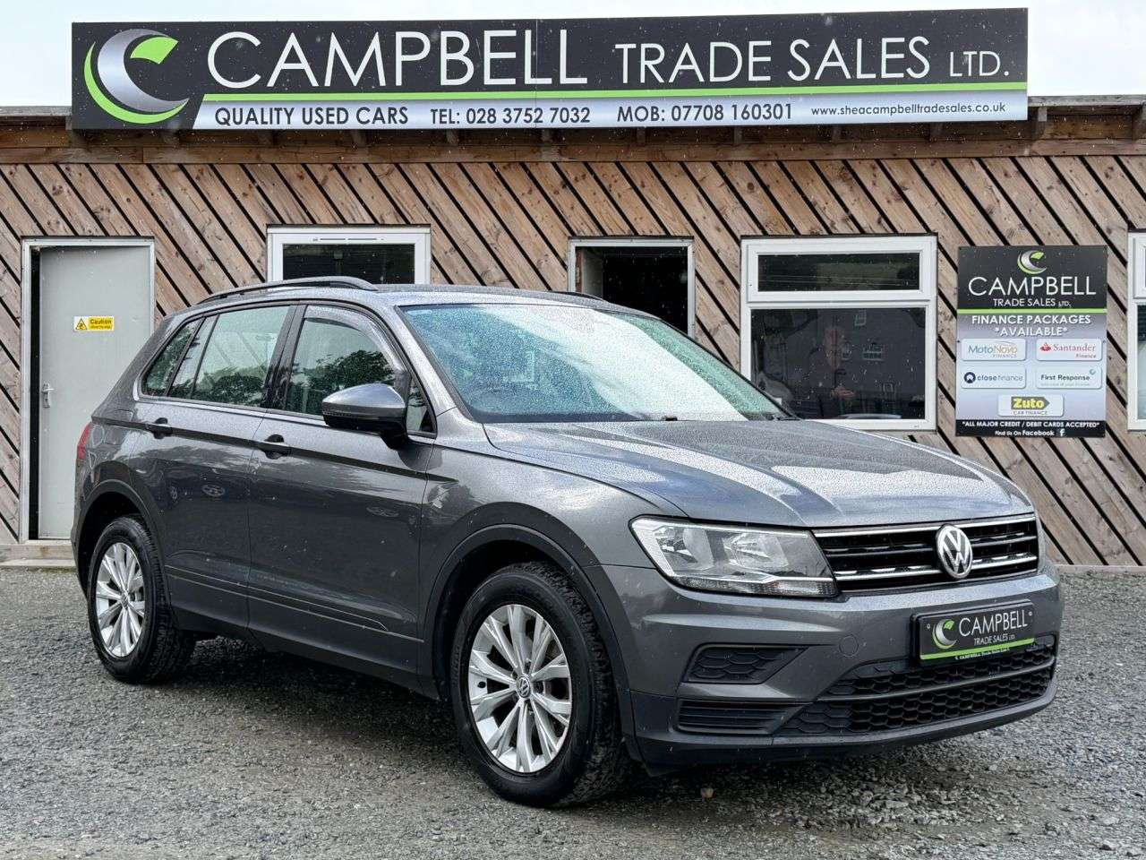 A 2017 VOLKSWAGEN TIGUAN 2.0 TDI S SUV 5dr Diesel Manual Euro 6 (s/s) (115 ps) A 2017 VOLKSWAGEN TIGUAN 2.0 TDI S SUV 5dr Diesel Manual Euro 6 (s/s) (115 ps)