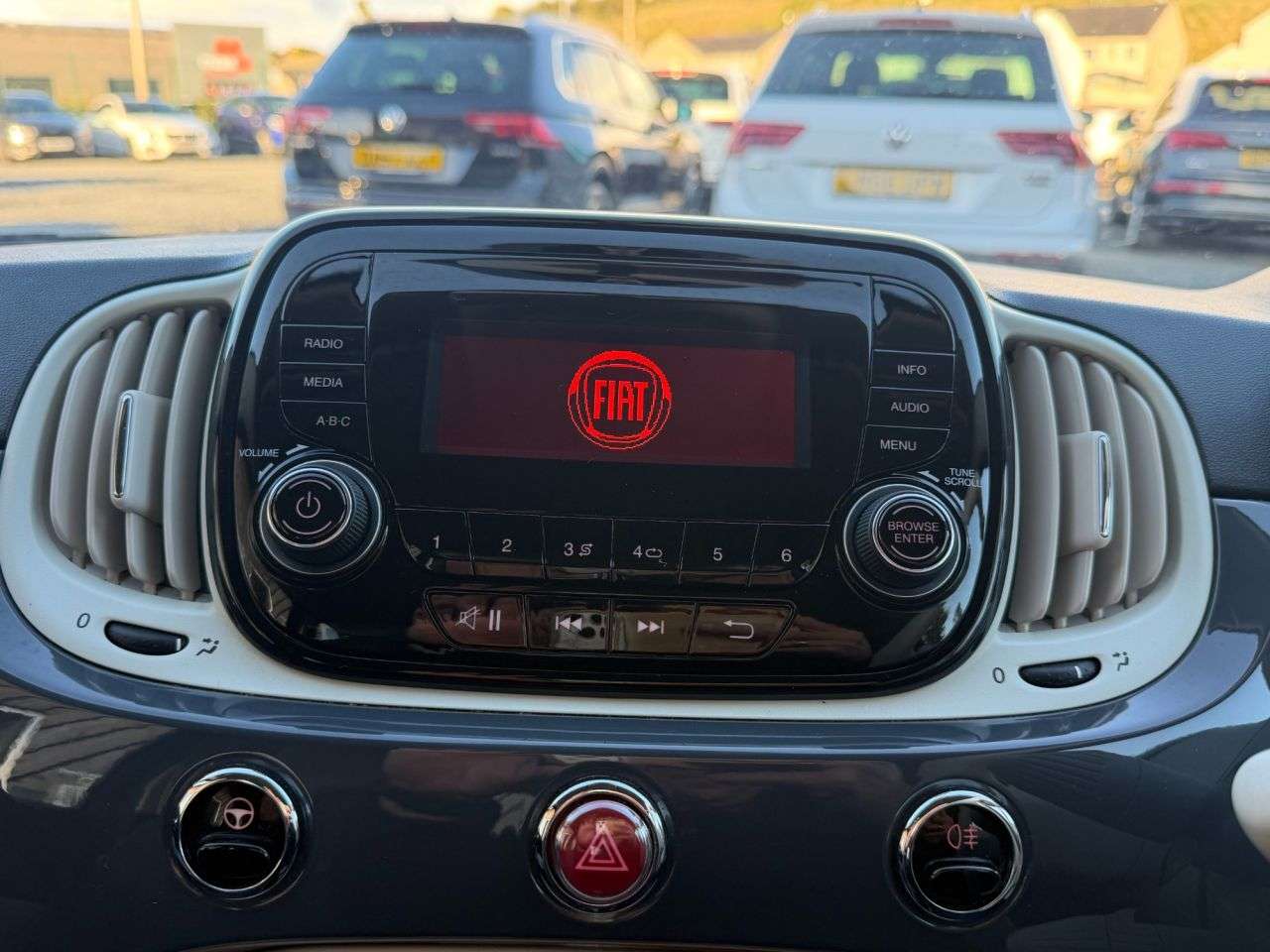 2018 FIAT 500 2018 FIAT 500