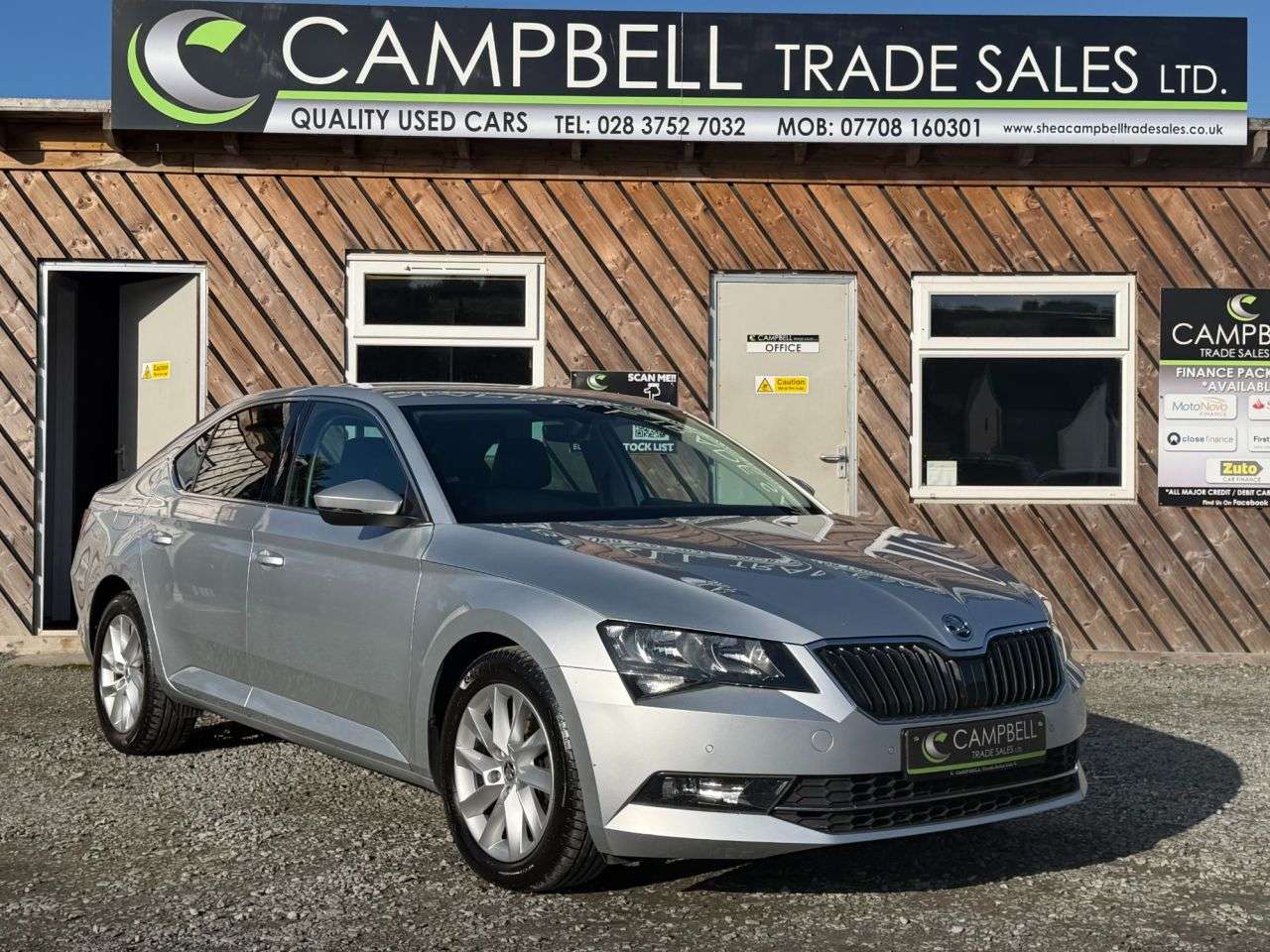 A 2018 SKODA SUPERB 1.6 TDI SE Technology Hatchback 5dr Diesel DSG Euro 6 (s/s) (120 ps) A 2018 SKODA SUPERB 1.6 TDI SE Technology Hatchback 5dr Diesel DSG Euro 6 (s/s) (120 ps)