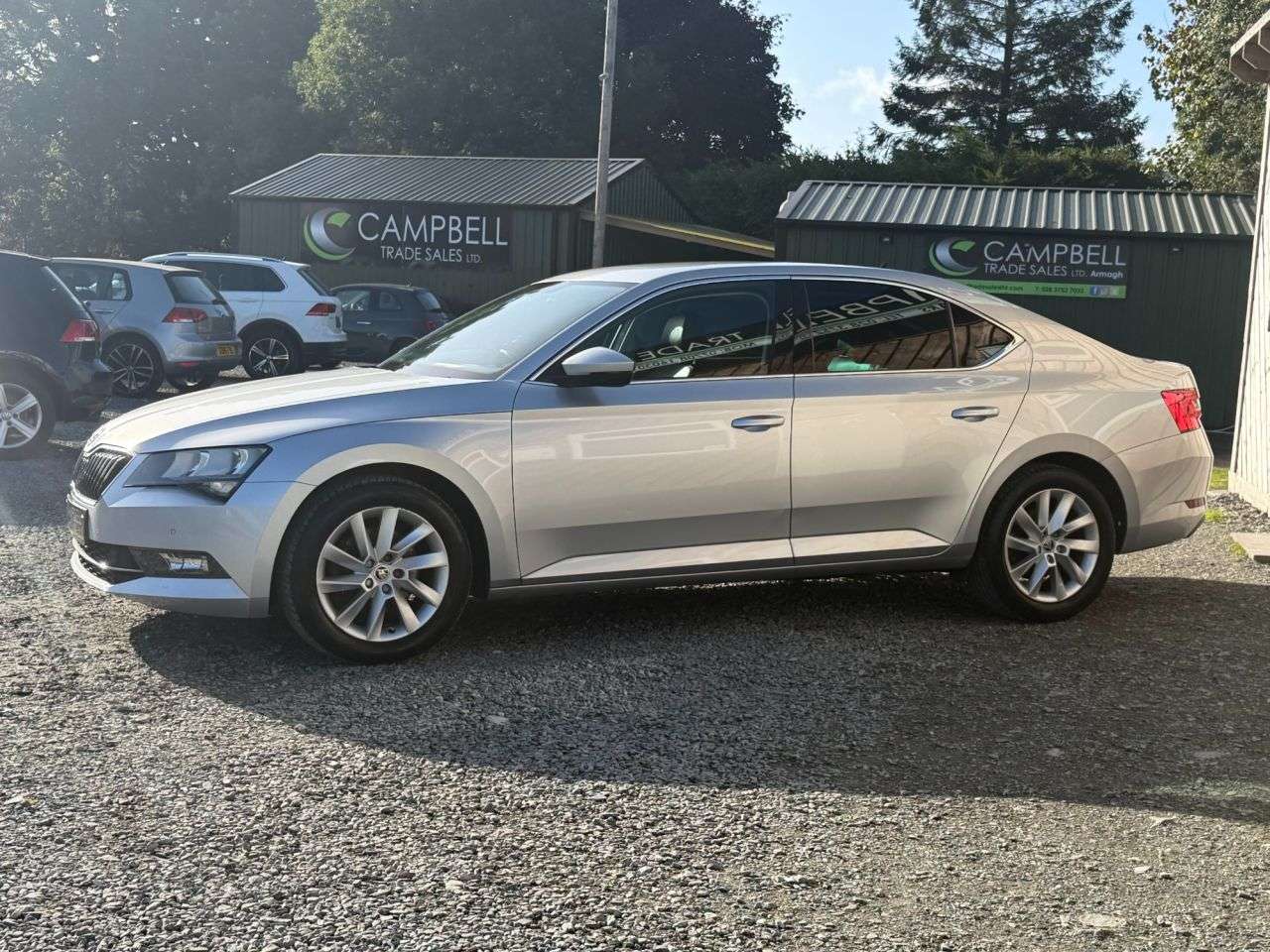 A 2018 SKODA SUPERB 1.6 TDI SE Technology Hatchback 5dr Diesel DSG Euro 6 (s/s) (120 ps) A 2018 SKODA SUPERB 1.6 TDI SE Technology Hatchback 5dr Diesel DSG Euro 6 (s/s) (120 ps)