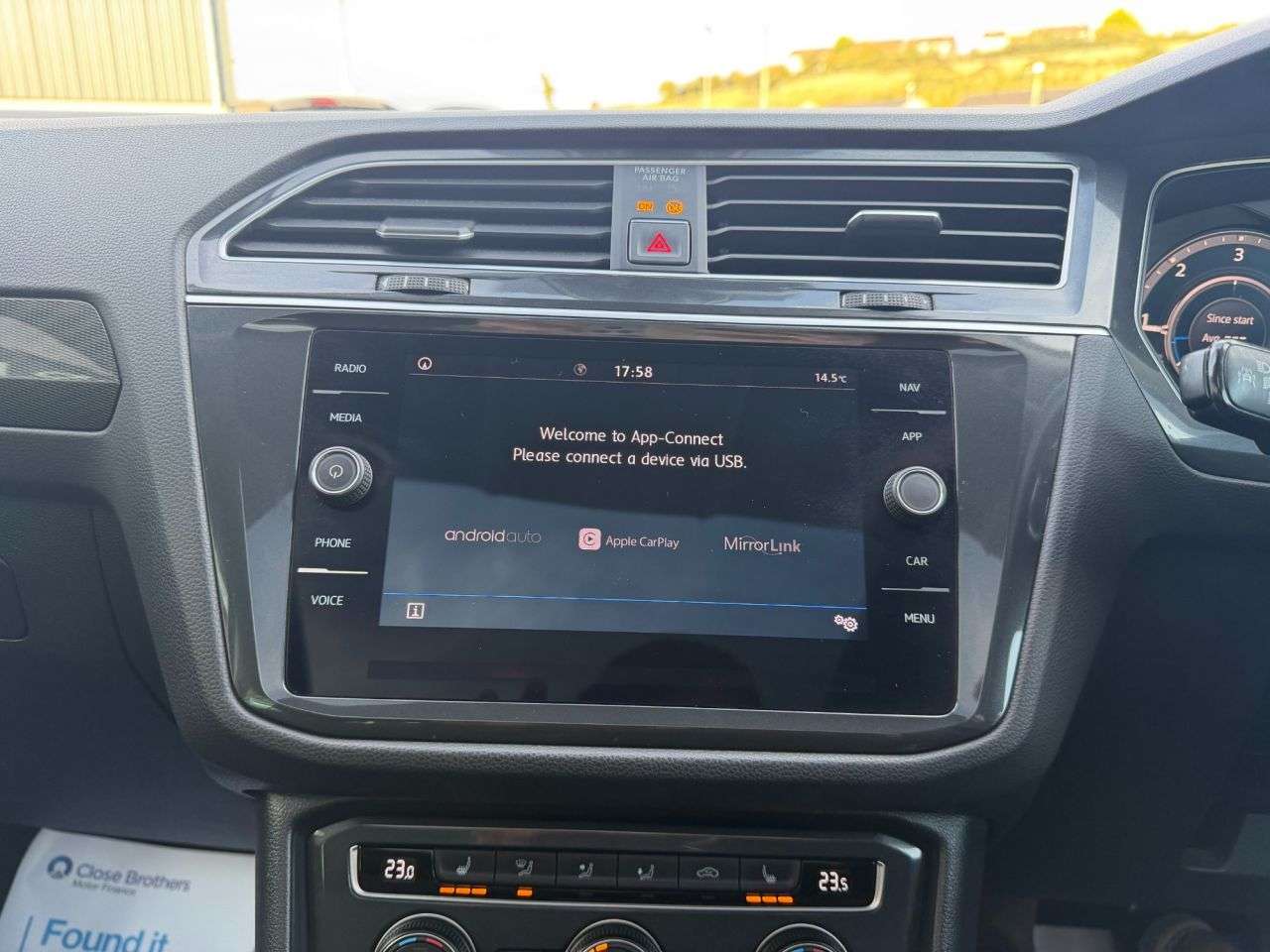 2018 VOLKSWAGEN TIGUAN 2018 VOLKSWAGEN TIGUAN