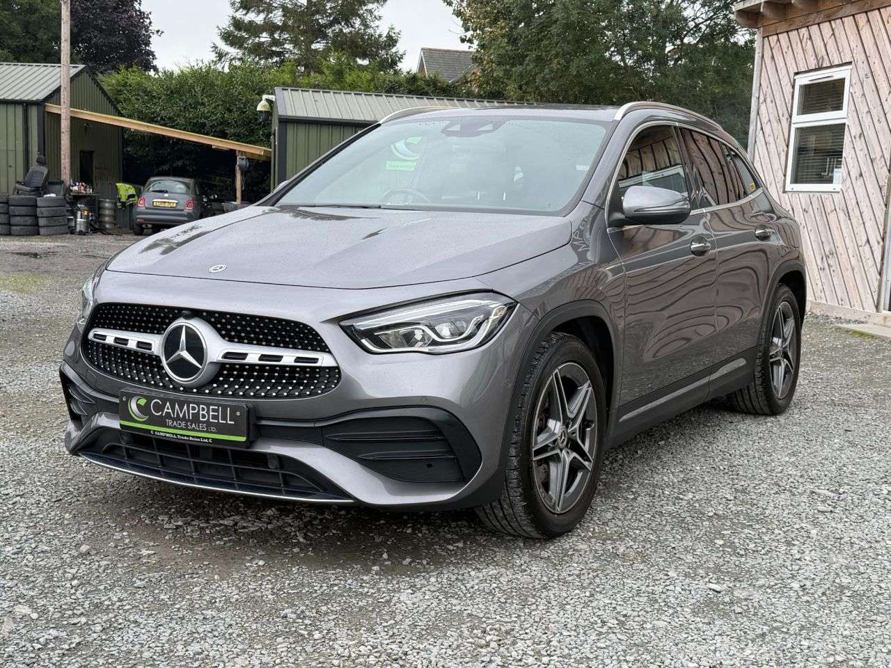A 2021 MERCEDES-BENZ GLA 2.0 GLA200d AMG Line (Premium) SUV 5dr Diesel 8G-DCT Euro 6 (s/s) (150 ps) A 2021 MERCEDES-BENZ GLA 2.0 GLA200d AMG Line (Premium) SUV 5dr Diesel 8G-DCT Euro 6 (s/s) (150 ps)
