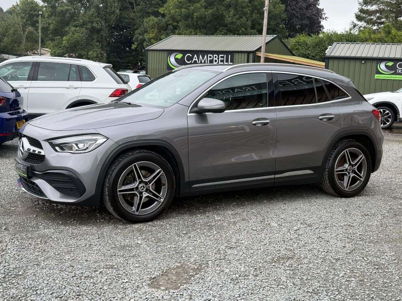 A 2021 MERCEDES-BENZ GLA 2.0 GLA200d AMG Line (Premium) SUV 5dr Diesel 8G-DCT Euro 6 (s/s) (150 ps) A 2021 MERCEDES-BENZ GLA 2.0 GLA200d AMG Line (Premium) SUV 5dr Diesel 8G-DCT Euro 6 (s/s) (150 ps)