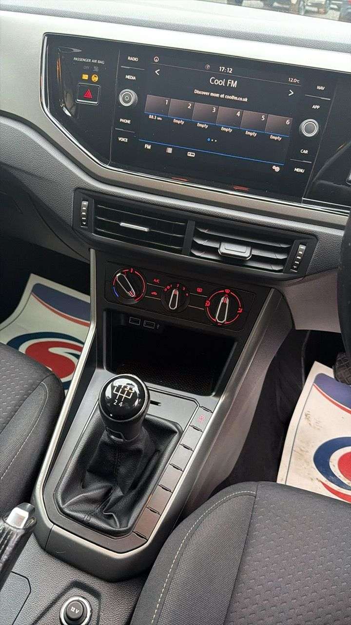 2019 VOLKSWAGEN POLO 2019 VOLKSWAGEN POLO