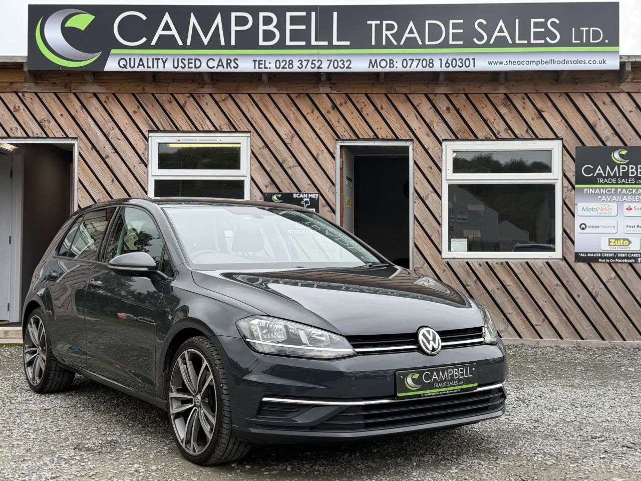 A 2018 VOLKSWAGEN GOLF 2.0 TDI SE Nav Hatchback 5dr Diesel DSG Euro 6 (s/s) (150 ps) A 2018 VOLKSWAGEN GOLF 2.0 TDI SE Nav Hatchback 5dr Diesel DSG Euro 6 (s/s) (150 ps)