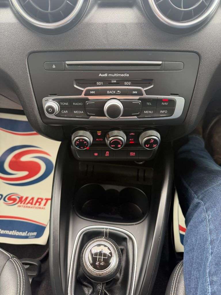 2016 AUDI A1 2016 AUDI A1