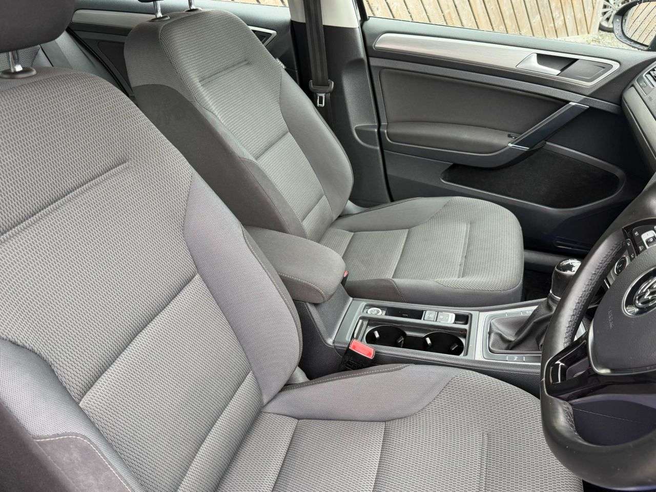 2016 VOLKSWAGEN GOLF 2016 VOLKSWAGEN GOLF