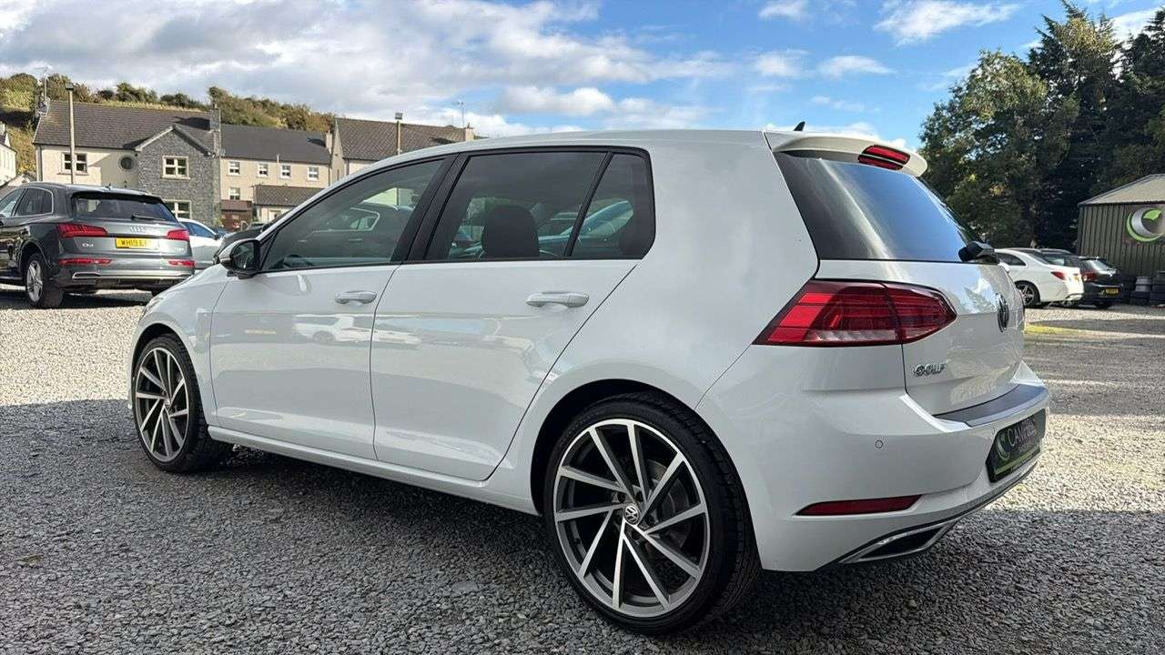 2018 VOLKSWAGEN GOLF 2018 VOLKSWAGEN GOLF