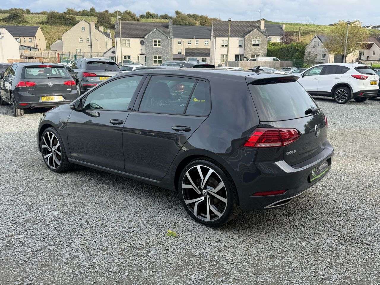 A 2018 VOLKSWAGEN GOLF 1.6 TDI GT Hatchback 5dr Diesel DSG Euro 6 (s/s) (115 ps) A 2018 VOLKSWAGEN GOLF 1.6 TDI GT Hatchback 5dr Diesel DSG Euro 6 (s/s) (115 ps)