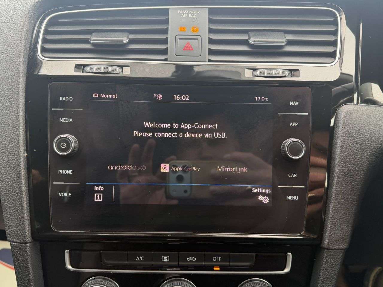 2018 VOLKSWAGEN GOLF 2018 VOLKSWAGEN GOLF