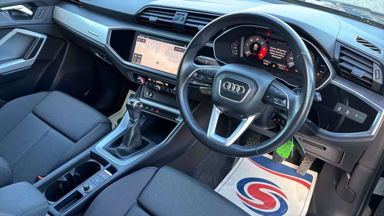 2019 AUDI Q3 2019 AUDI Q3
