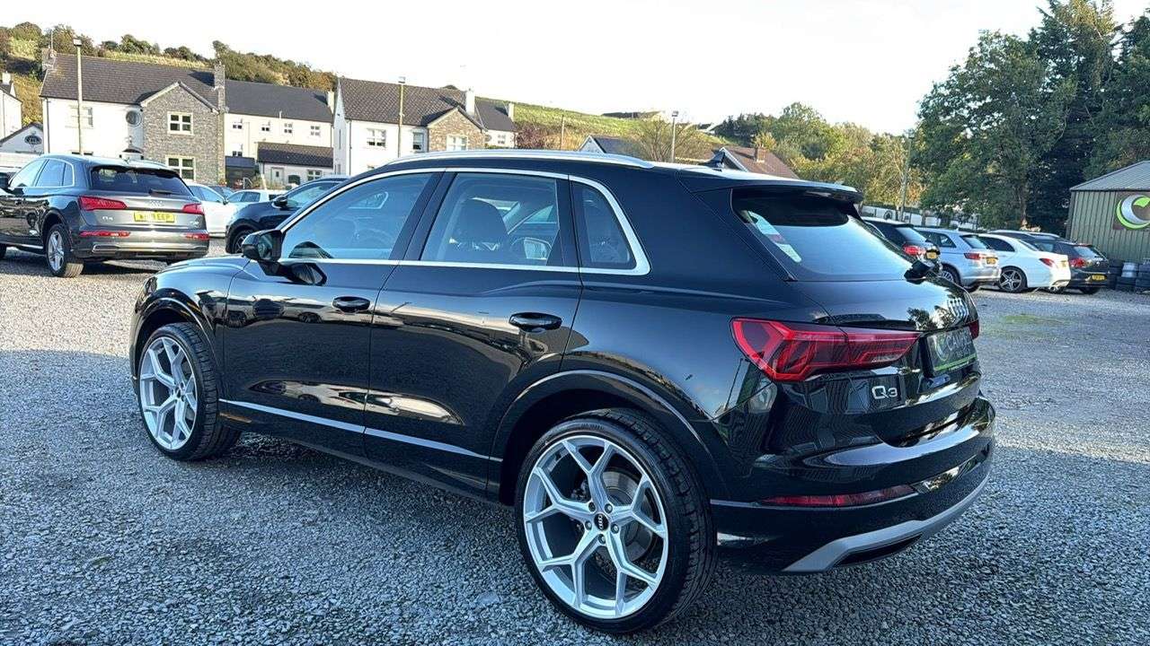 2019 AUDI Q3 2019 AUDI Q3
