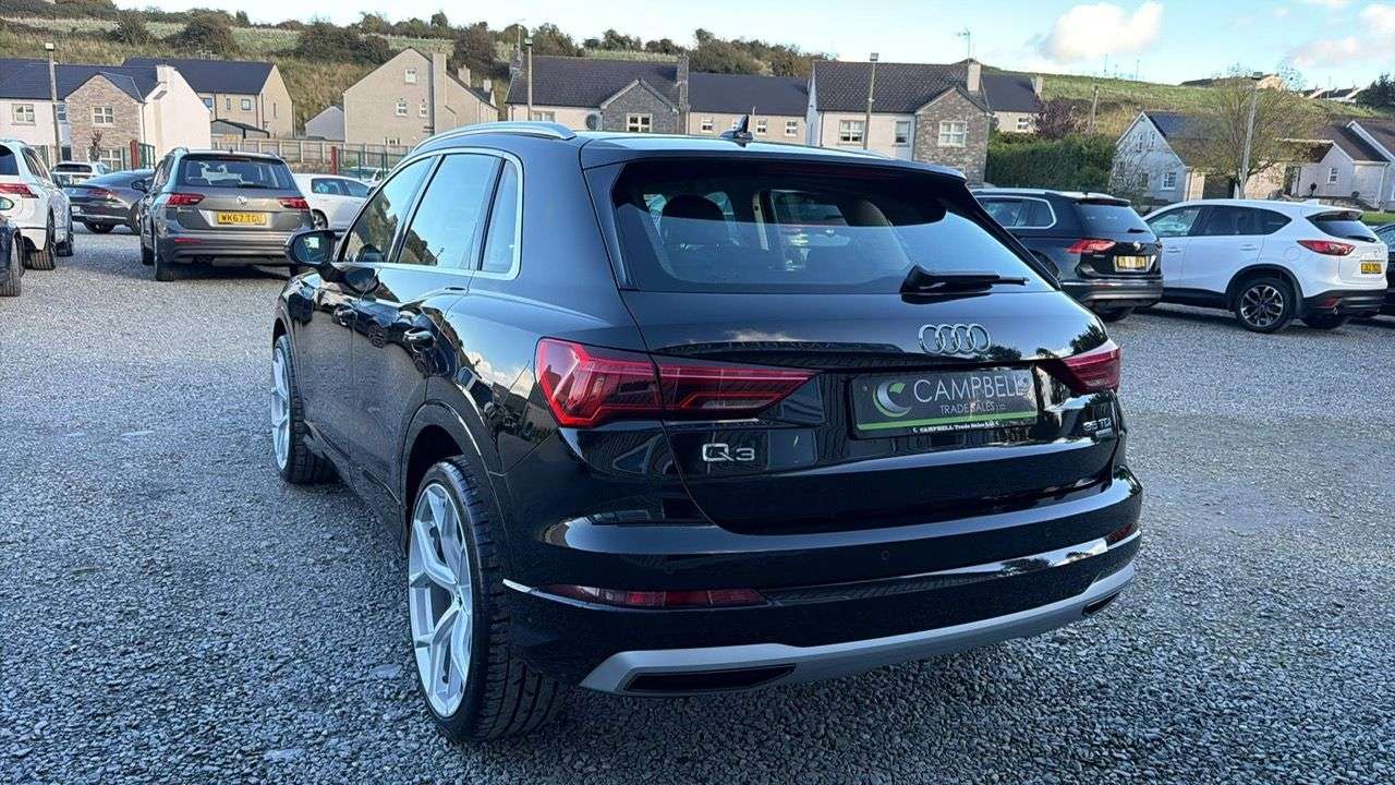 2019 AUDI Q3 2019 AUDI Q3