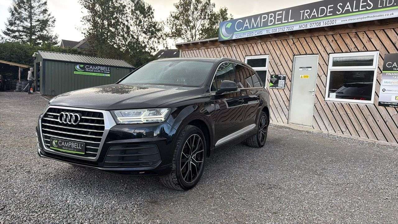 A 2019 AUDI Q7 3.0 TDI V6 50 S line SUV 5dr Diesel Tiptronic quattro Euro 6 (s/s) (286 ps) A 2019 AUDI Q7 3.0 TDI V6 50 S line SUV 5dr Diesel Tiptronic quattro Euro 6 (s/s) (286 ps)