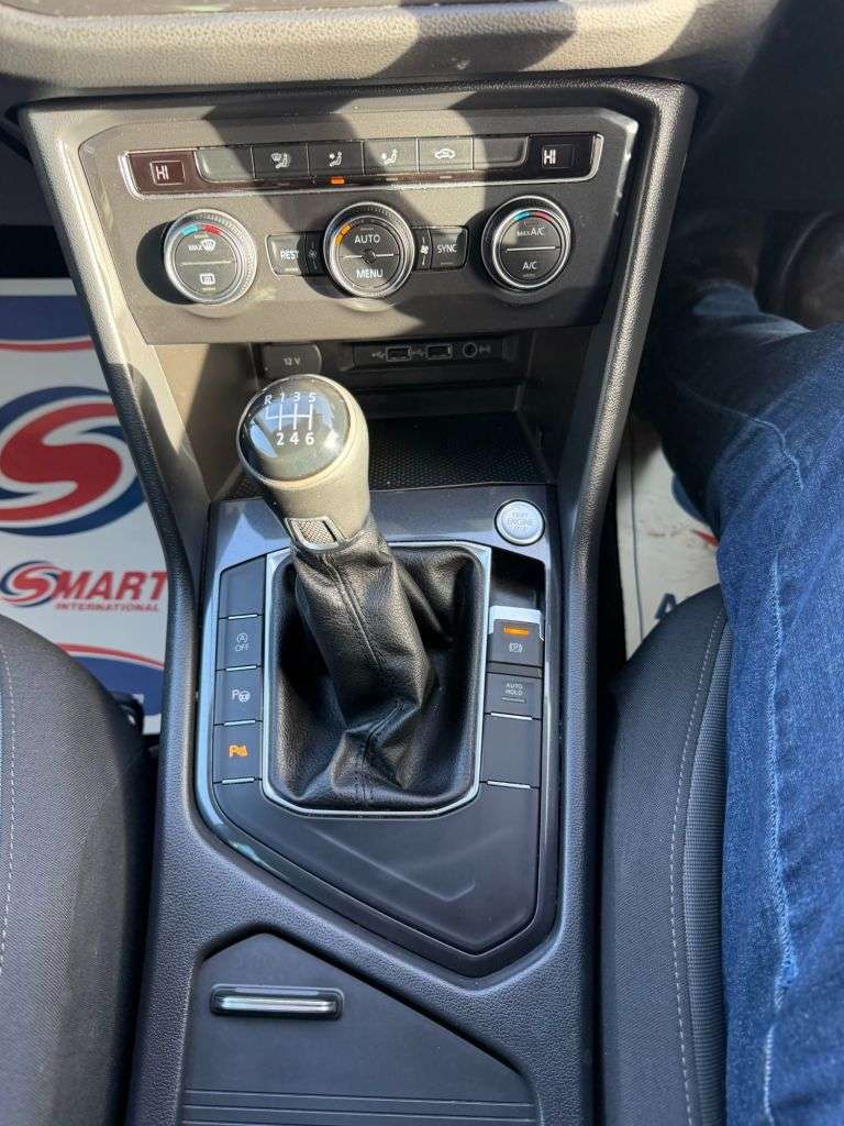 2019 VOLKSWAGEN TIGUAN 2019 VOLKSWAGEN TIGUAN