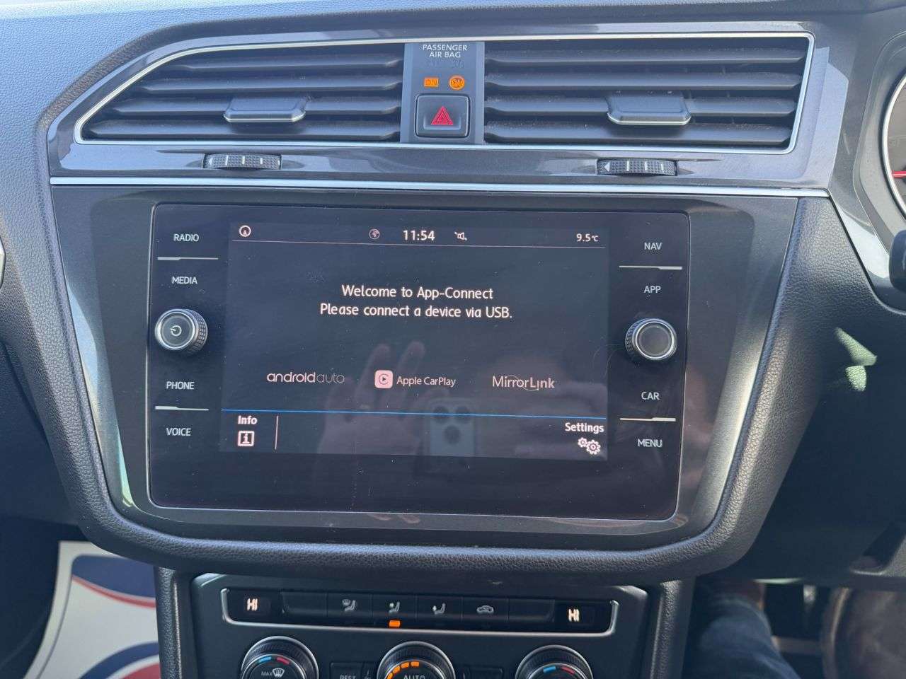 2019 VOLKSWAGEN TIGUAN 2019 VOLKSWAGEN TIGUAN