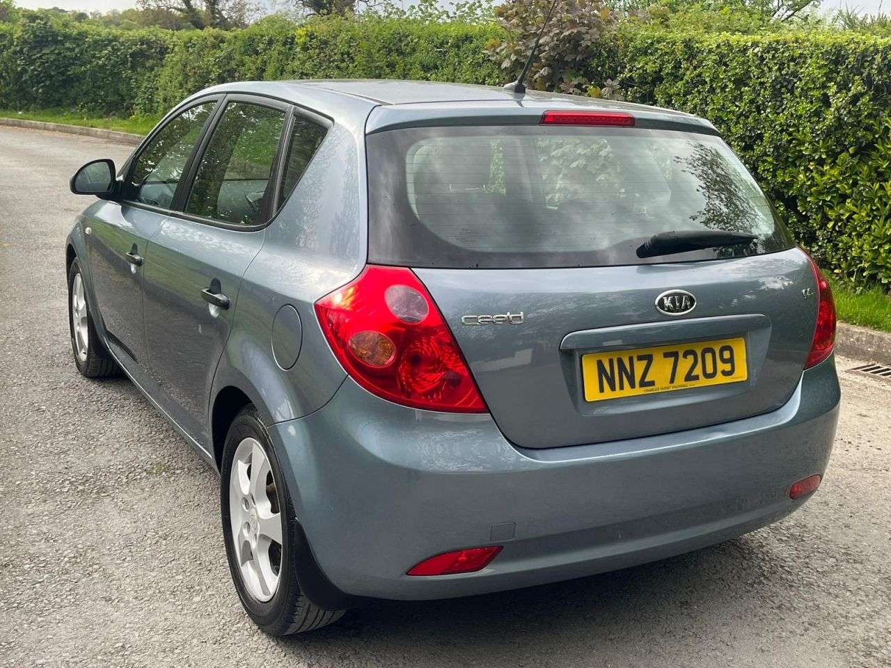 2009 KIA CEED 2009 KIA CEED