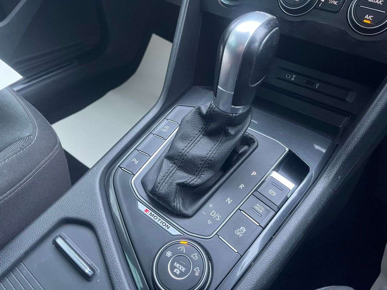 2016 VOLKSWAGEN TIGUAN 2016 VOLKSWAGEN TIGUAN