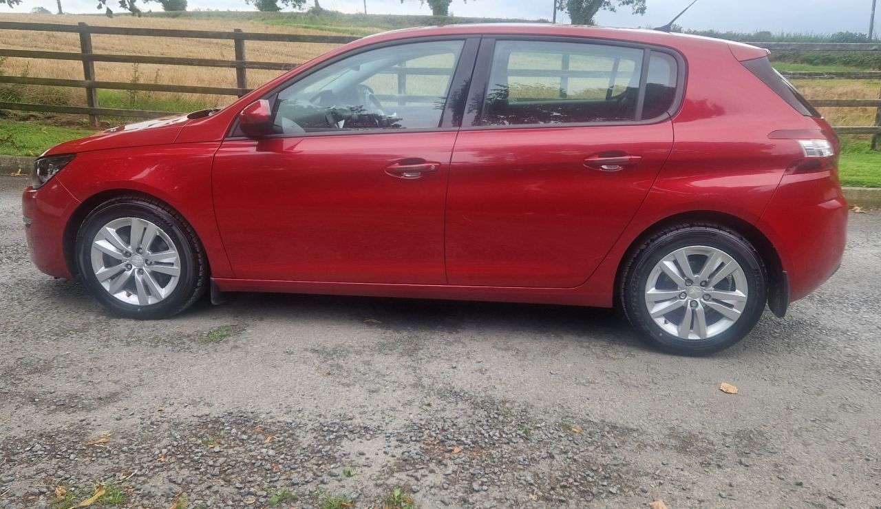 2015 PEUGEOT 308 2015 PEUGEOT 308