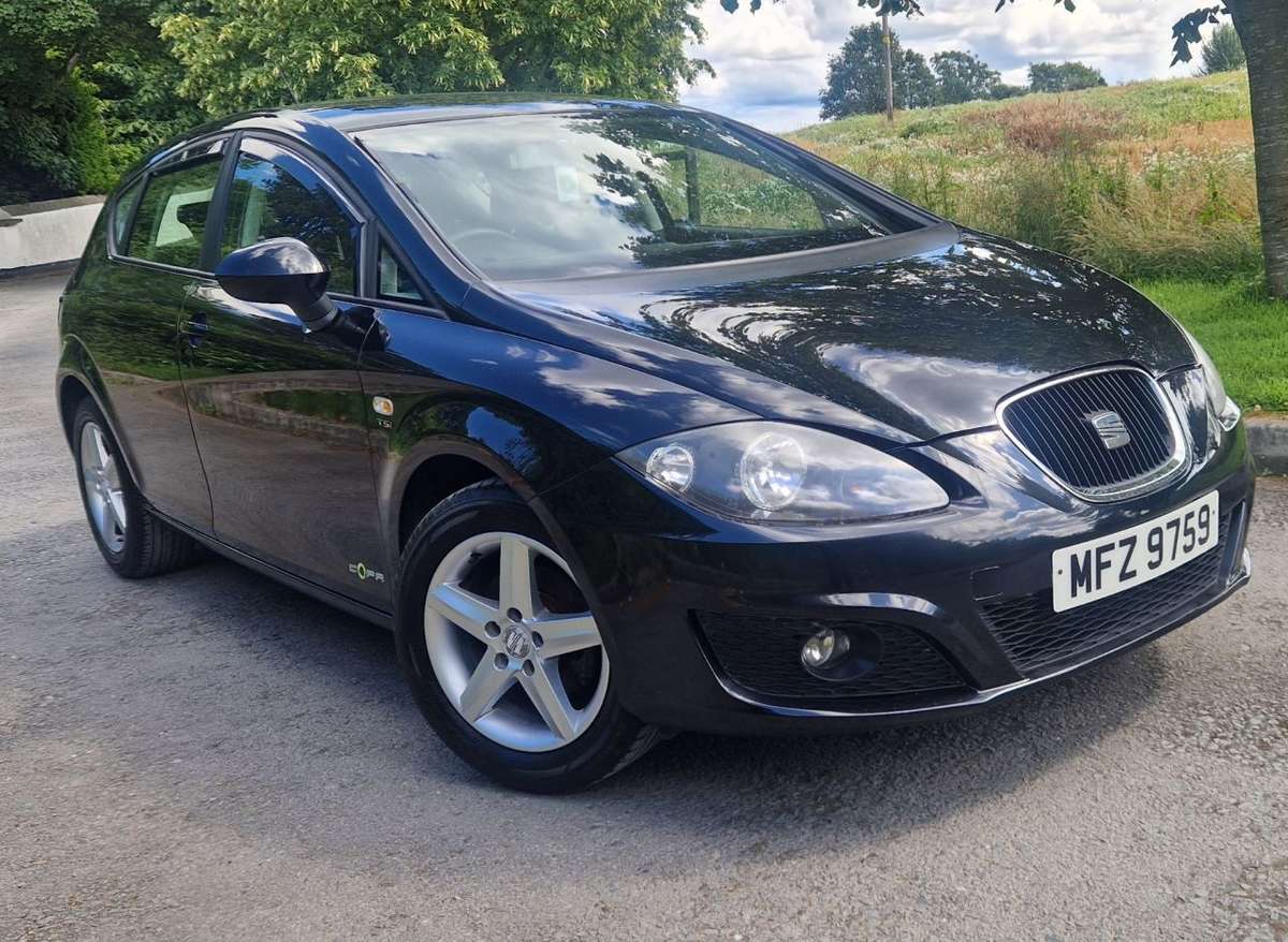 Check out this Seat Leon 2012 Petrol Manual
