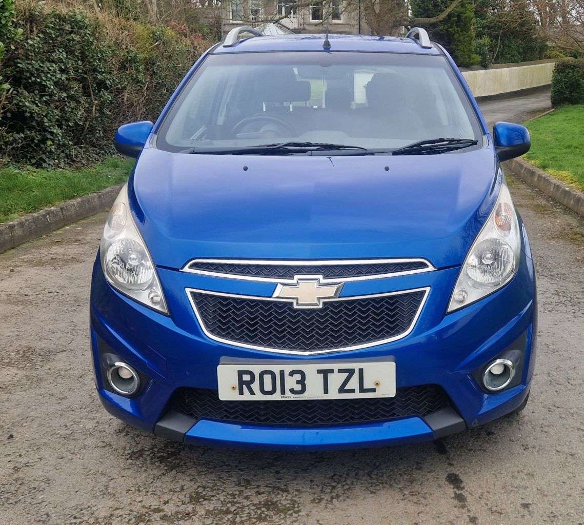 A 2013 CHEVROLET SPARK 1.2i LT Hatchback 5dr Petrol Manual Euro 5 (81 ps) A 2013 CHEVROLET SPARK 1.2i LT Hatchback 5dr Petrol Manual Euro 5 (81 ps)