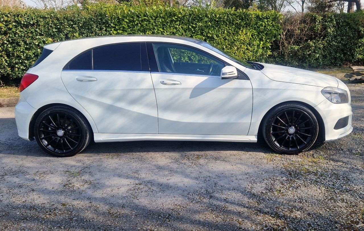 A 2013 MERCEDES-BENZ A-CLASS 1.5 A180 CDI AMG Sport Hatchback 5dr Diesel Manual Euro 5 (s/s) (109 ps) A 2013 MERCEDES-BENZ A-CLASS 1.5 A180 CDI AMG Sport Hatchback 5dr Diesel Manual Euro 5 (s/s) (109 ps)