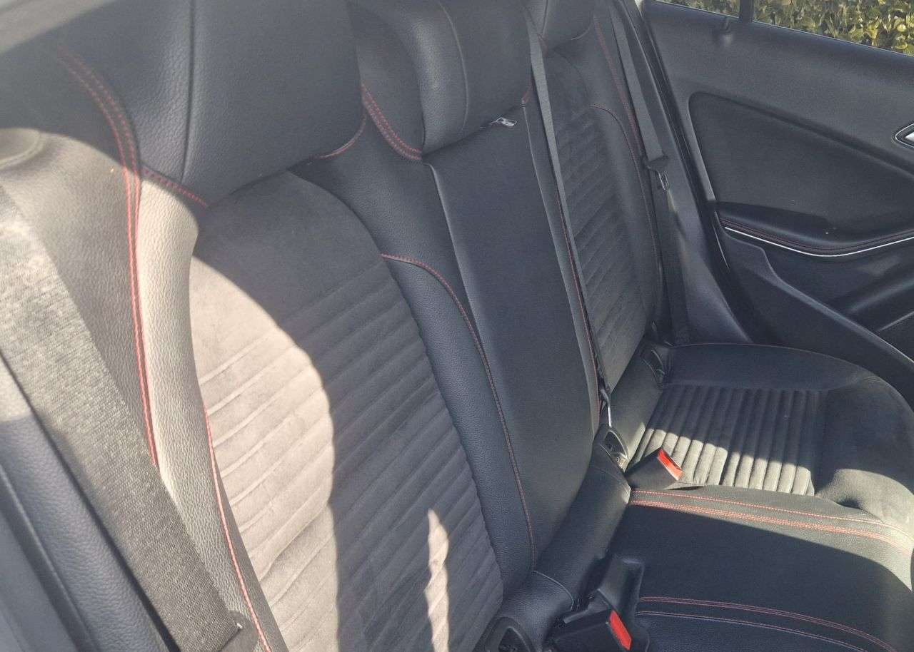 2013 MERCEDES-BENZ A-CLASS 2013 MERCEDES-BENZ A-CLASS