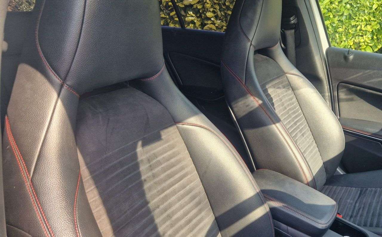 2013 MERCEDES-BENZ A-CLASS 2013 MERCEDES-BENZ A-CLASS