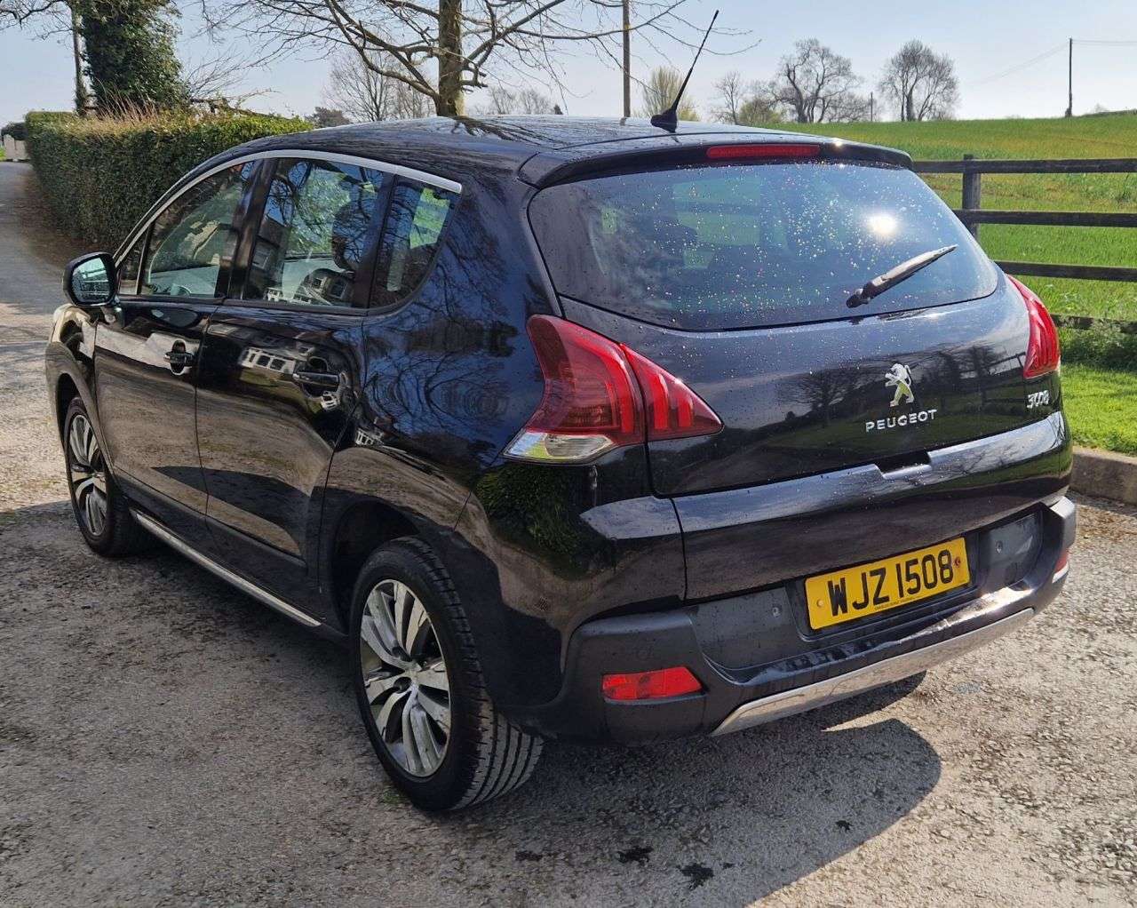 2014 PEUGEOT 3008 2014 PEUGEOT 3008