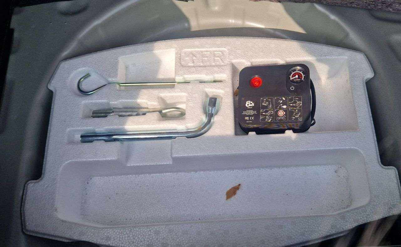 2018 SUZUKI SWIFT 2018 SUZUKI SWIFT