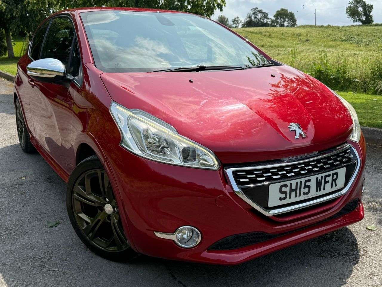 2015 PEUGEOT 208 2015 PEUGEOT 208