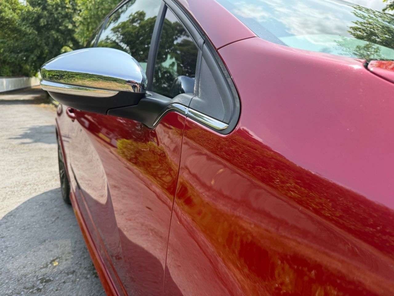 2015 PEUGEOT 208 2015 PEUGEOT 208