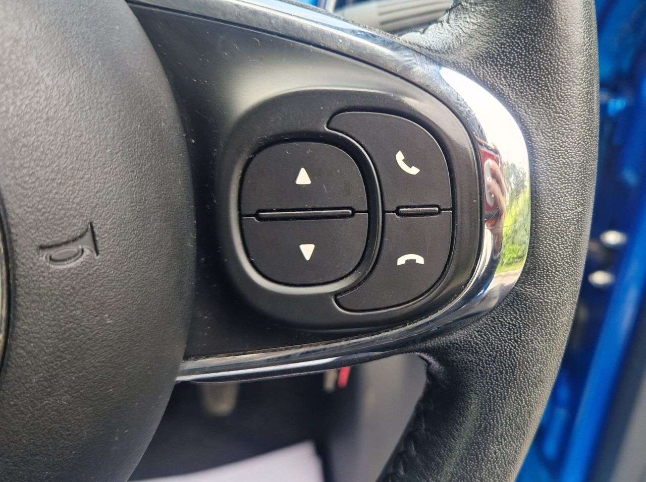 2017 FIAT 500 2017 FIAT 500