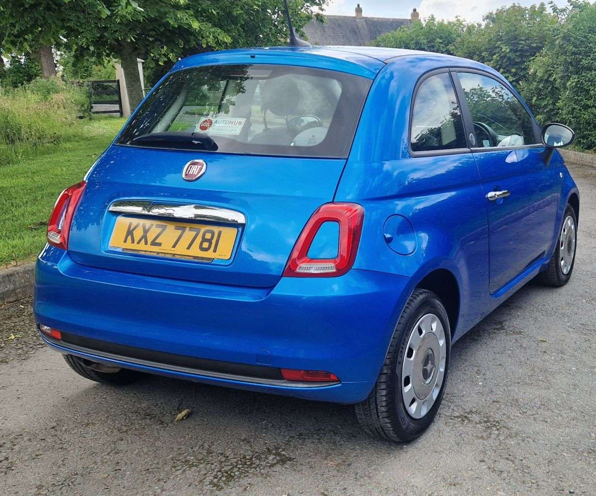 A 2017 FIAT 500 1.2 Mirror Hatchback 3dr Petrol Manual Euro 6 (s/s) (69 bhp) A 2017 FIAT 500 1.2 Mirror Hatchback 3dr Petrol Manual Euro 6 (s/s) (69 bhp)