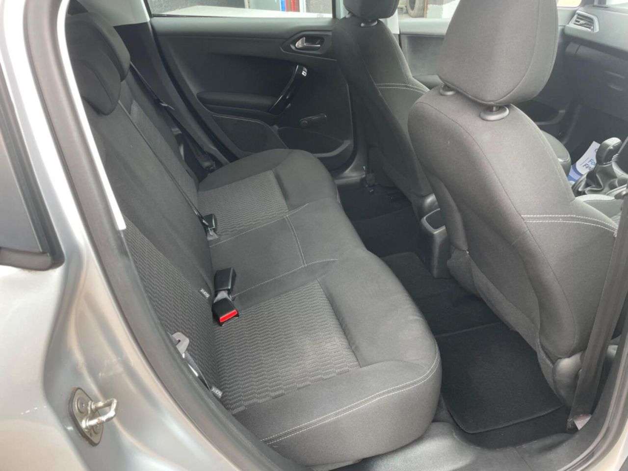 2016 PEUGEOT 208 2016 PEUGEOT 208