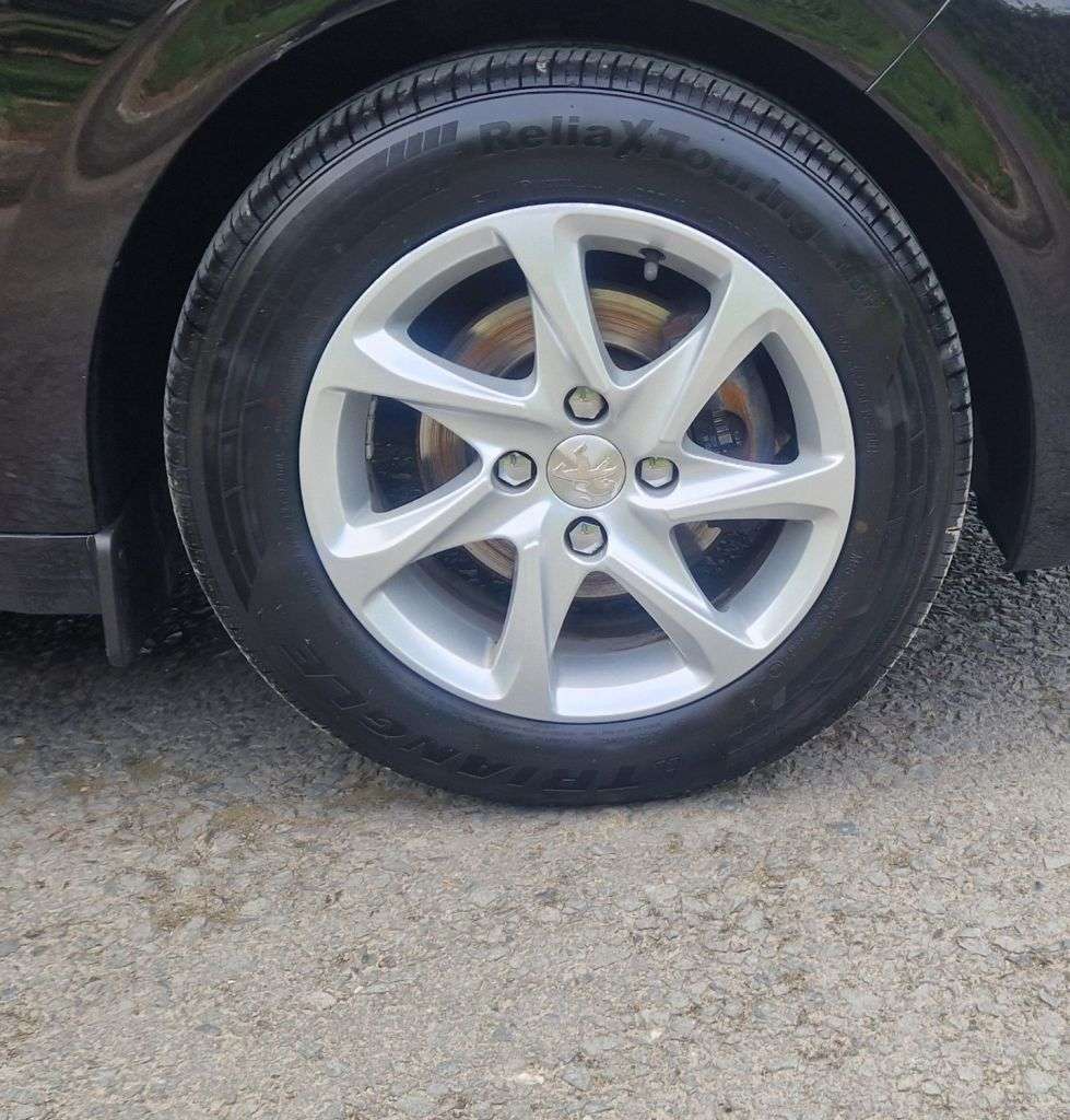 2016 PEUGEOT 208 2016 PEUGEOT 208