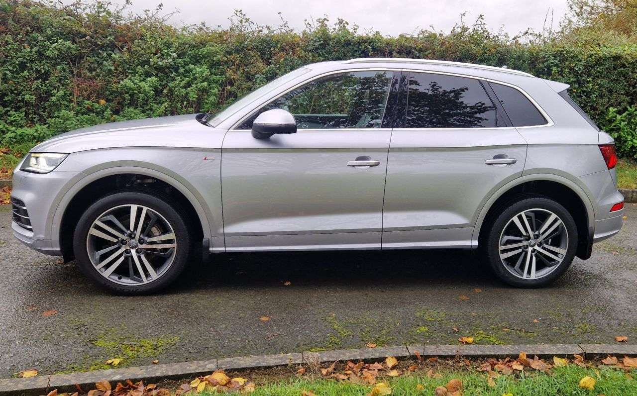 2017 AUDI Q5 2017 AUDI Q5
