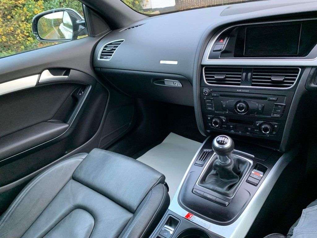 2010 AUDI A5 CABRIOLET 2010 AUDI A5 CABRIOLET